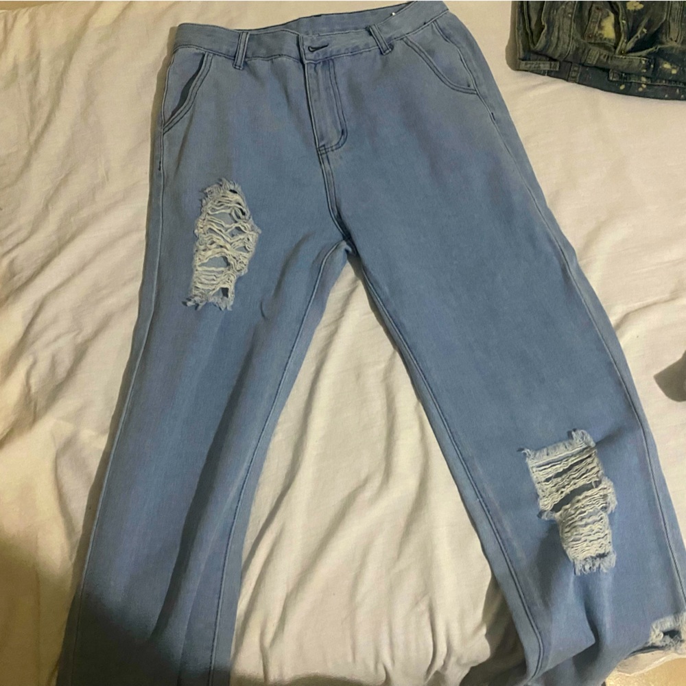 Casual Loose Ripped Jeans